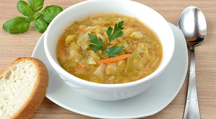 Вегетарианский капустный суп