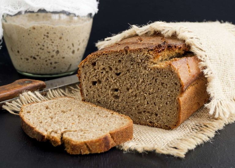 Пшеничный хлеб из закваски