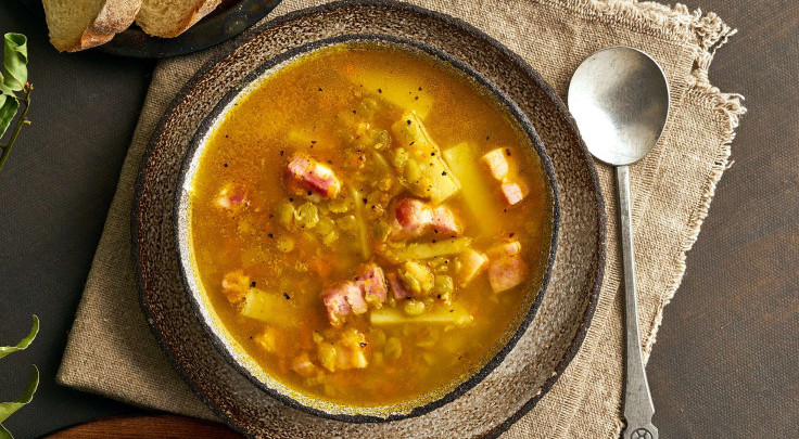 Гороховый суп с копченым мясом