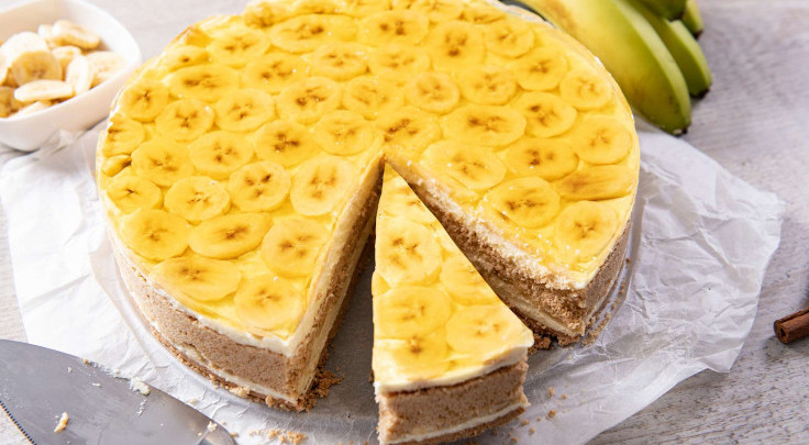 Банановый торт с желе