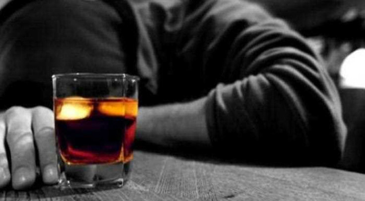 Как победить алкоголизм: эффективный заговор от пьянства